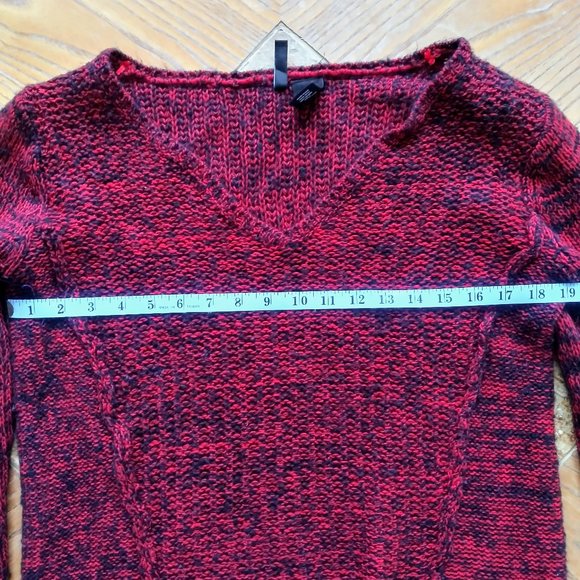 Pullover Sweater - Picture 4 of 6